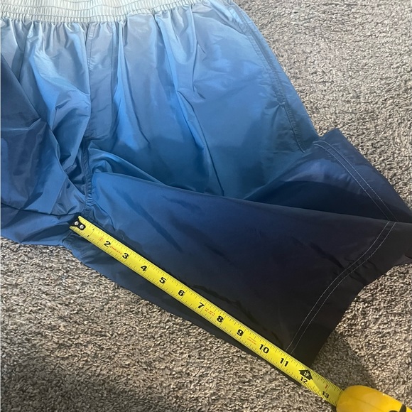 True Tribe Rough Steve Ombré Knee-Length Shorts, L - Picture 12 of 13